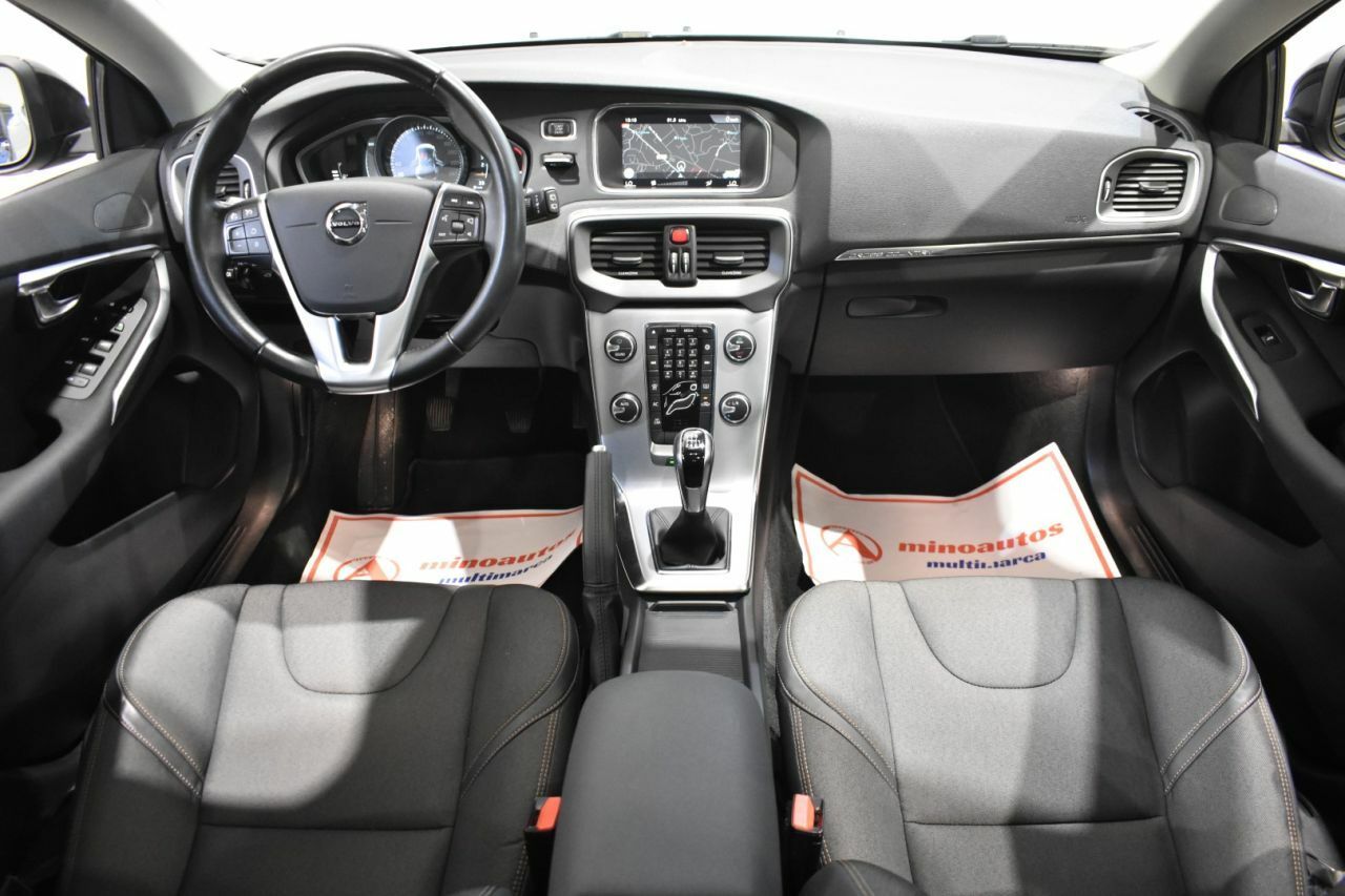 Foto Volvo V40 10