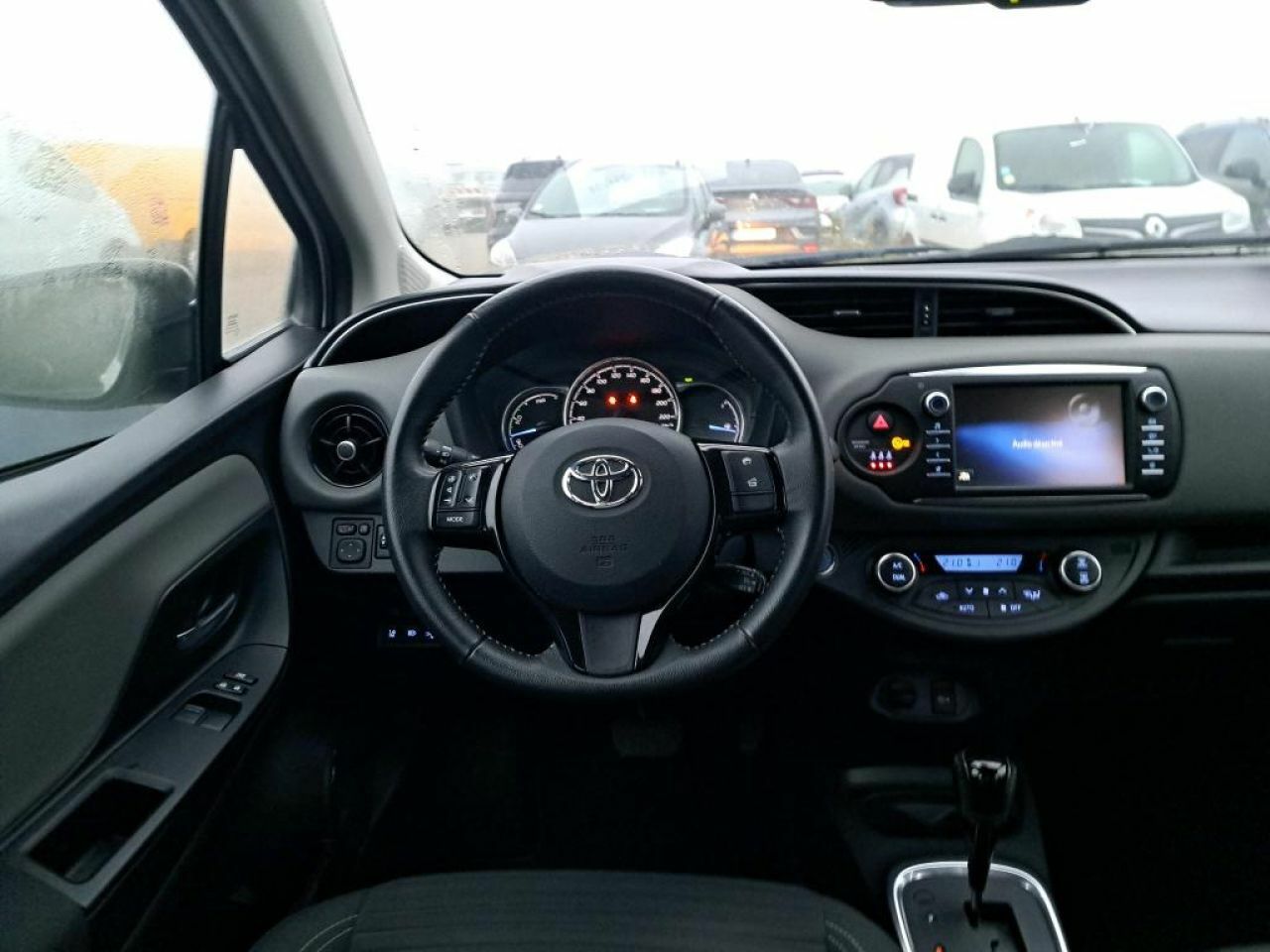 Foto Toyota Yaris 4