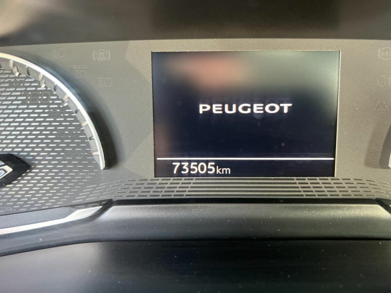 Foto Peugeot 208 5