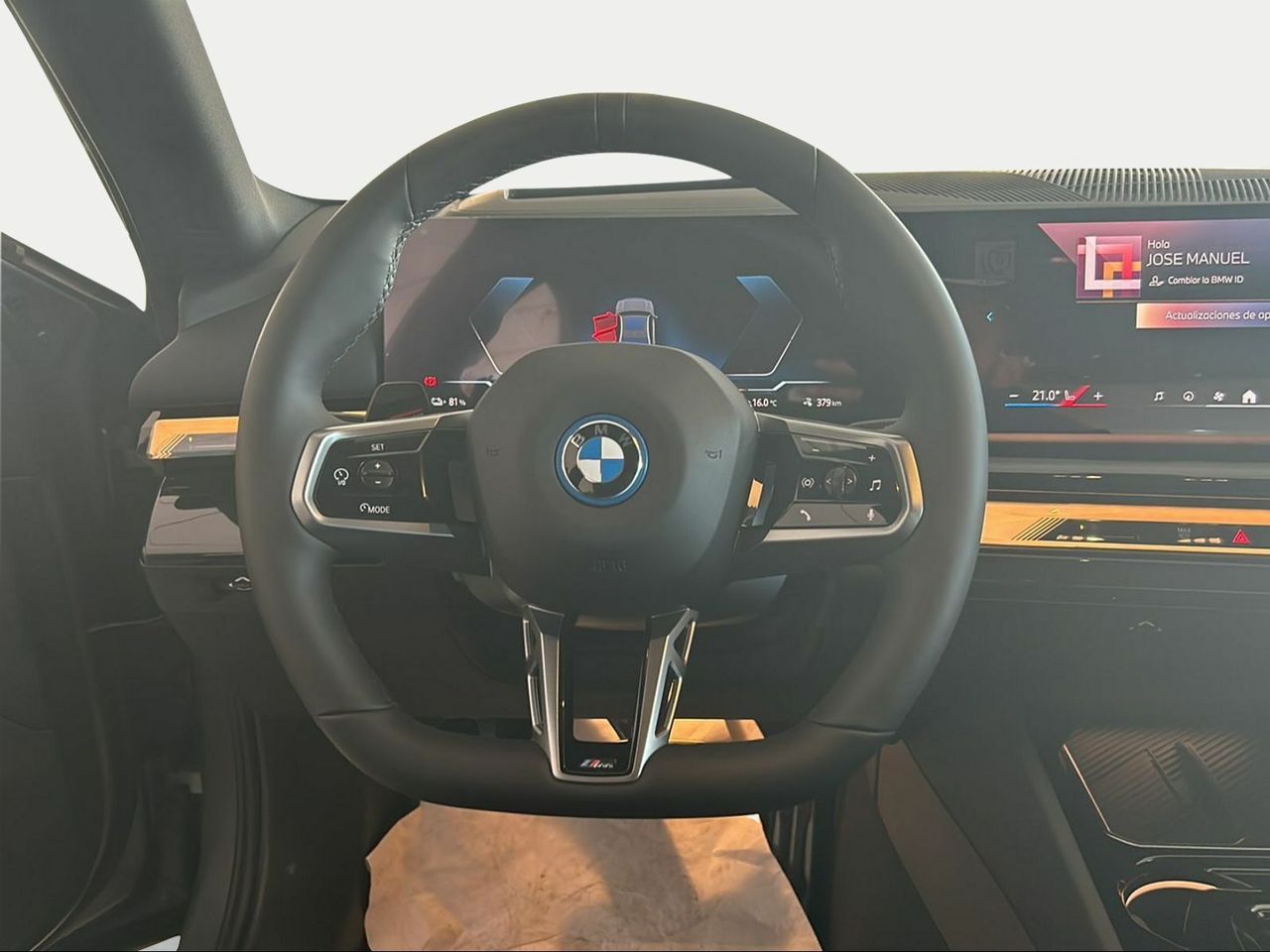 Foto BMW i5 7