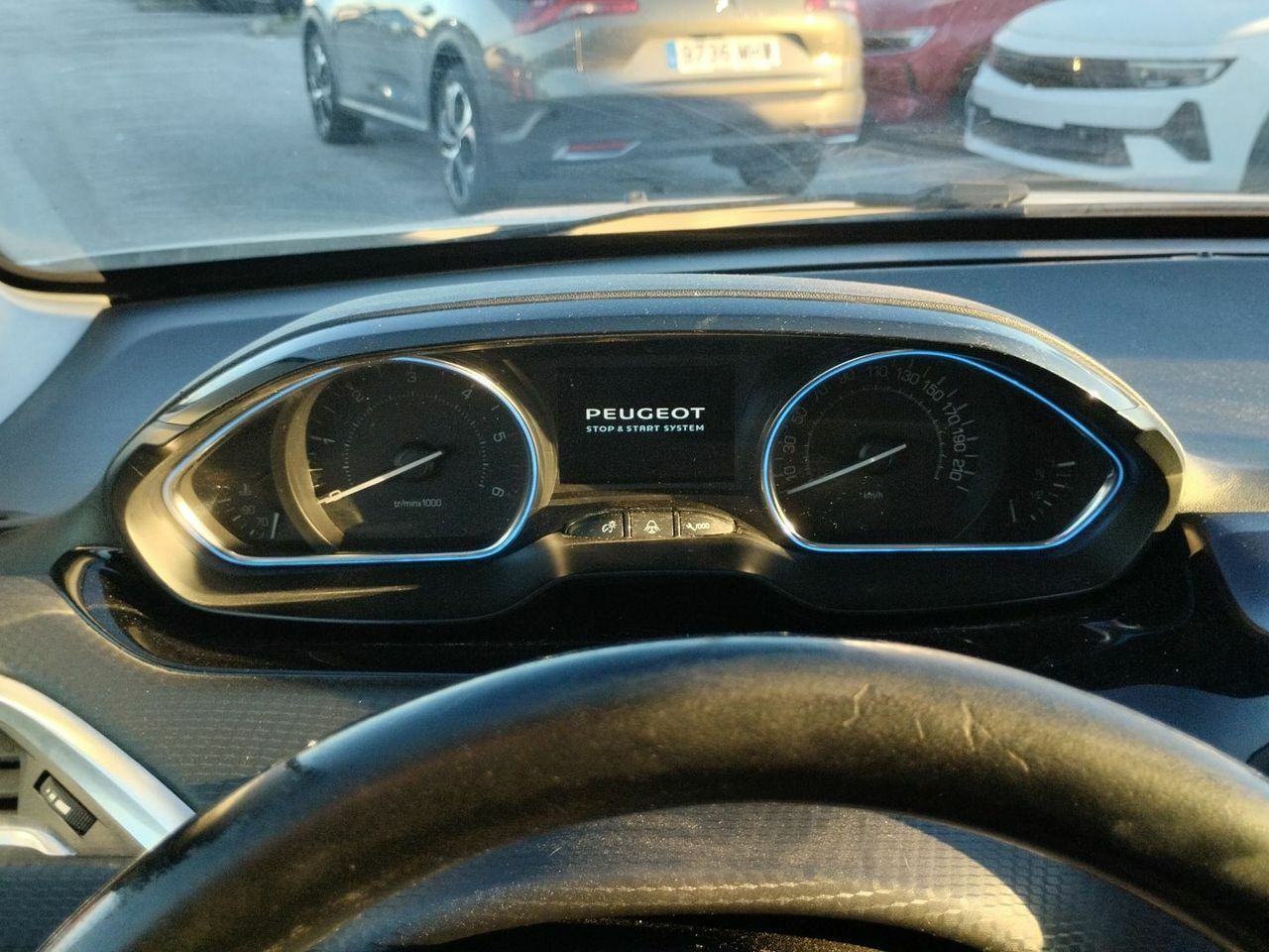 Foto Peugeot 2008 17