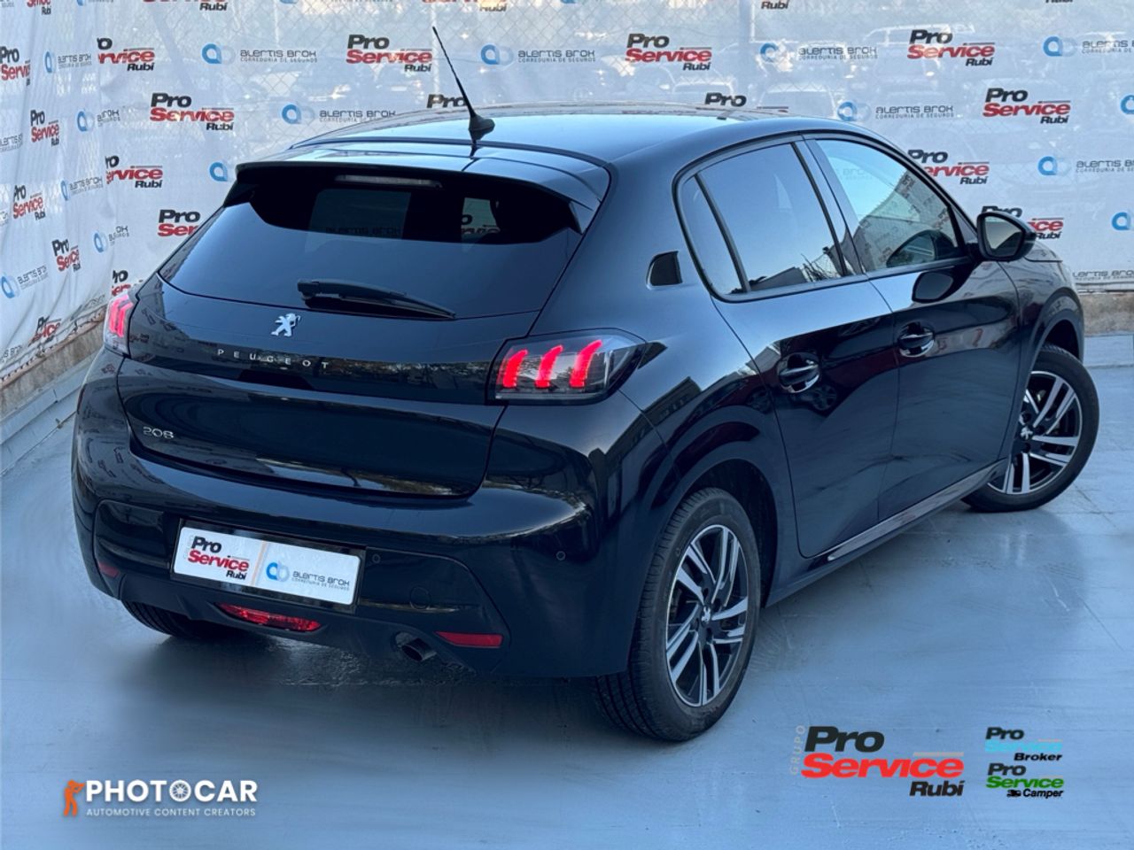 Foto Peugeot 208 4