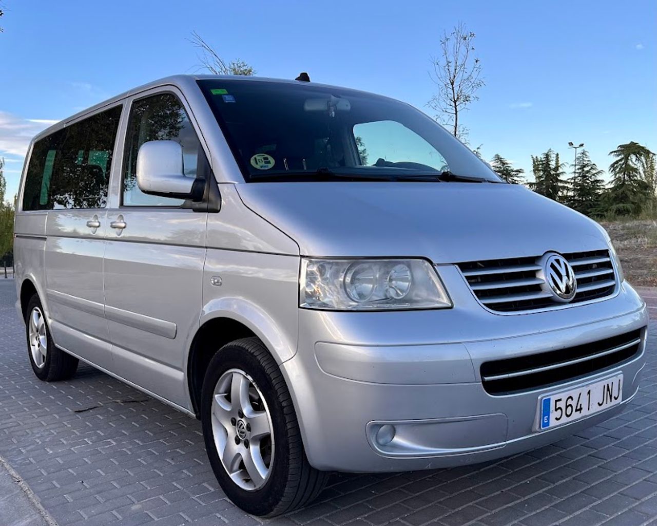 Foto Volkswagen Multivan 1