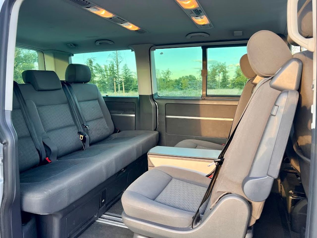 Foto Volkswagen Multivan 18