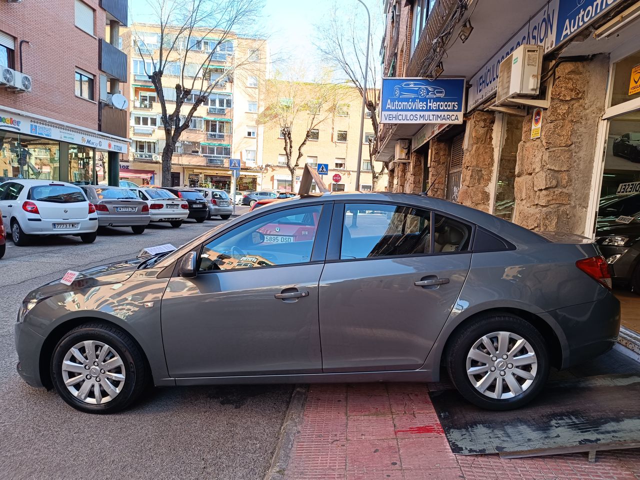 Foto Chevrolet Cruze 9