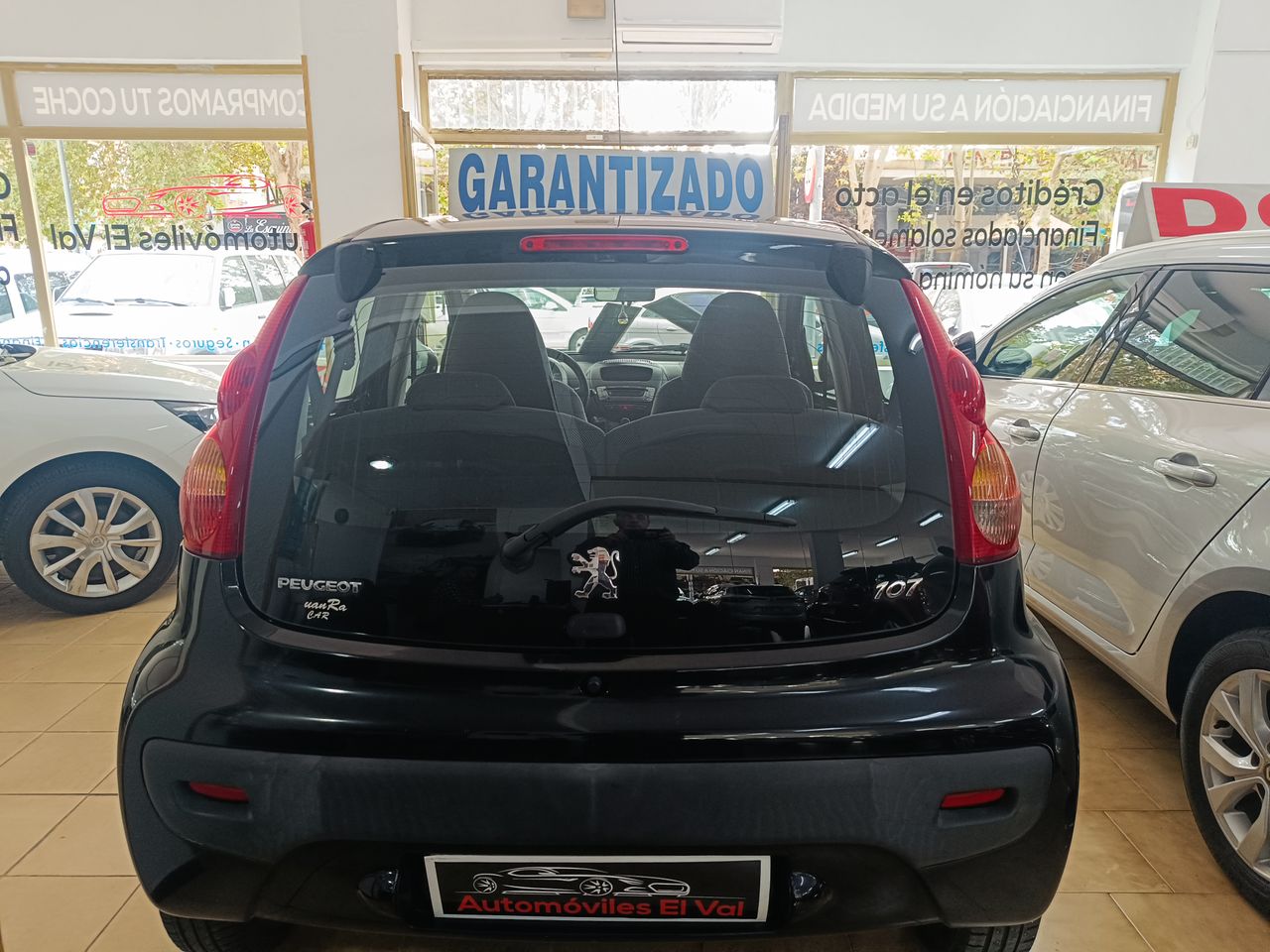 Foto Peugeot 107 12