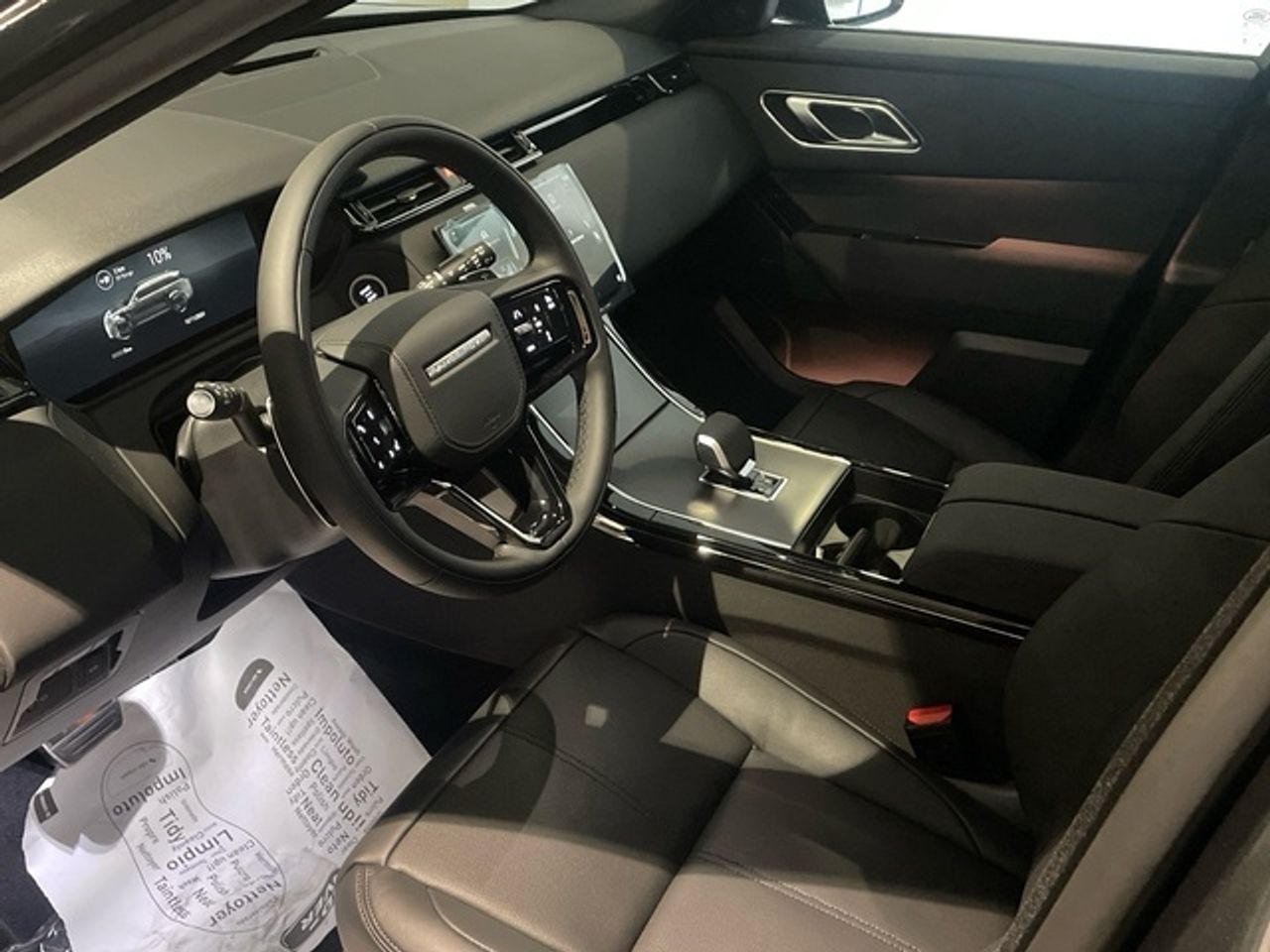 Foto Land-Rover Range Rover Velar 12