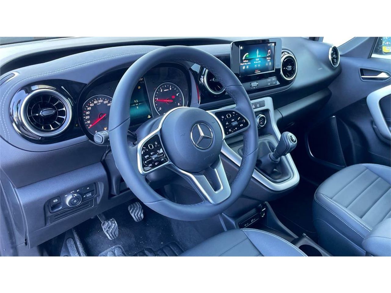 Foto Mercedes-Benz Clase T 6