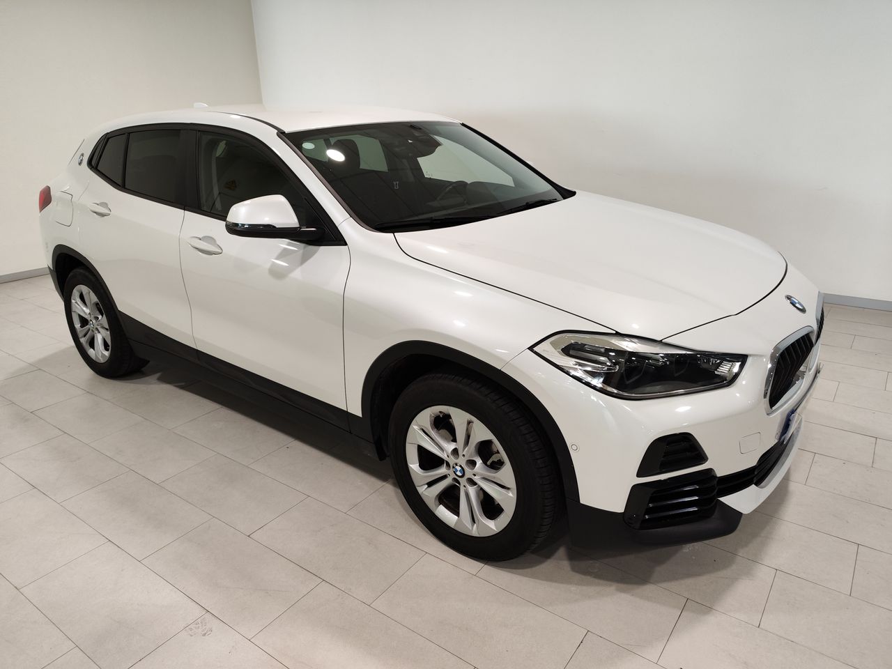 Foto BMW X2 4