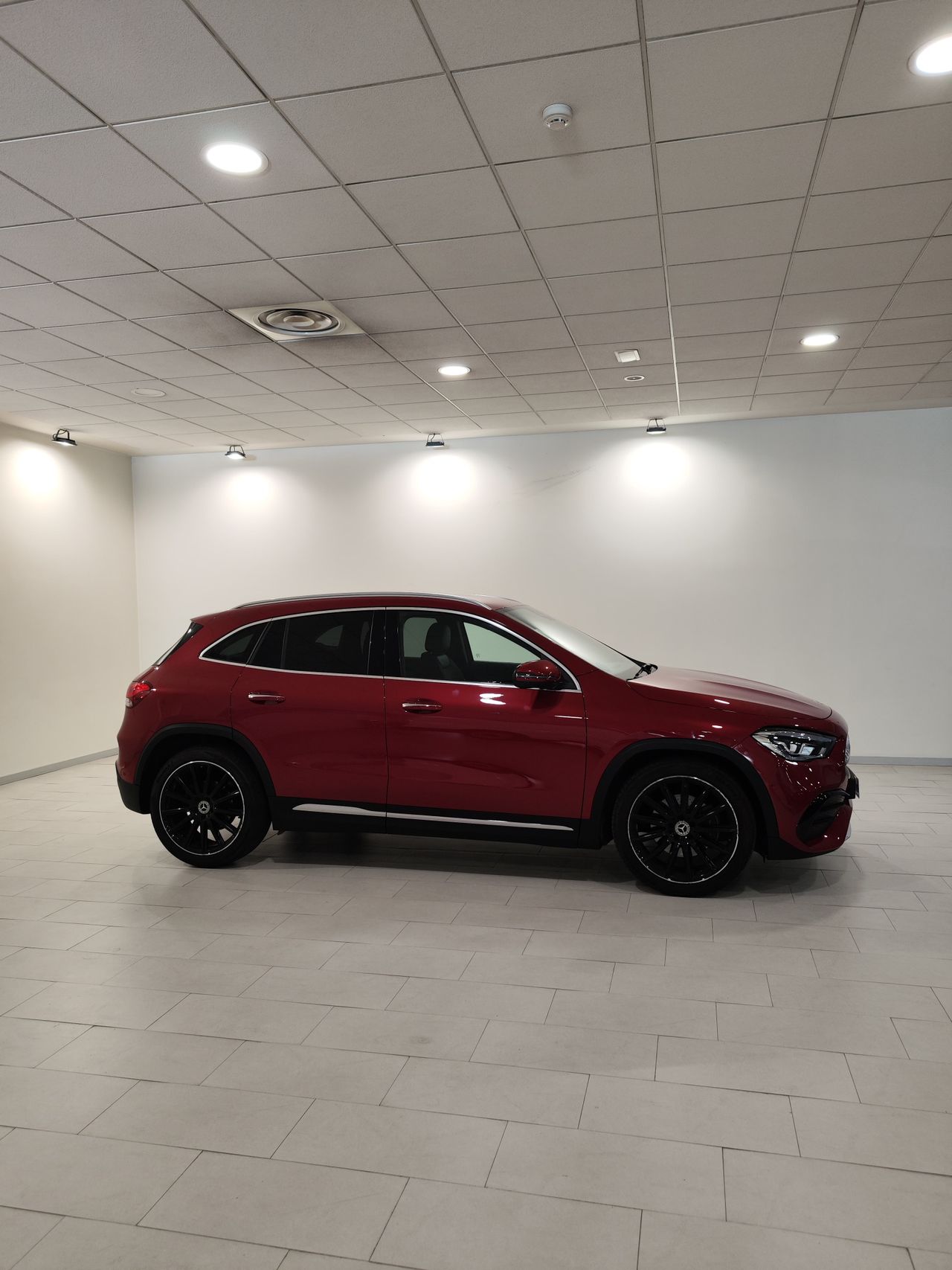 Foto Mercedes-Benz Clase GLA 2