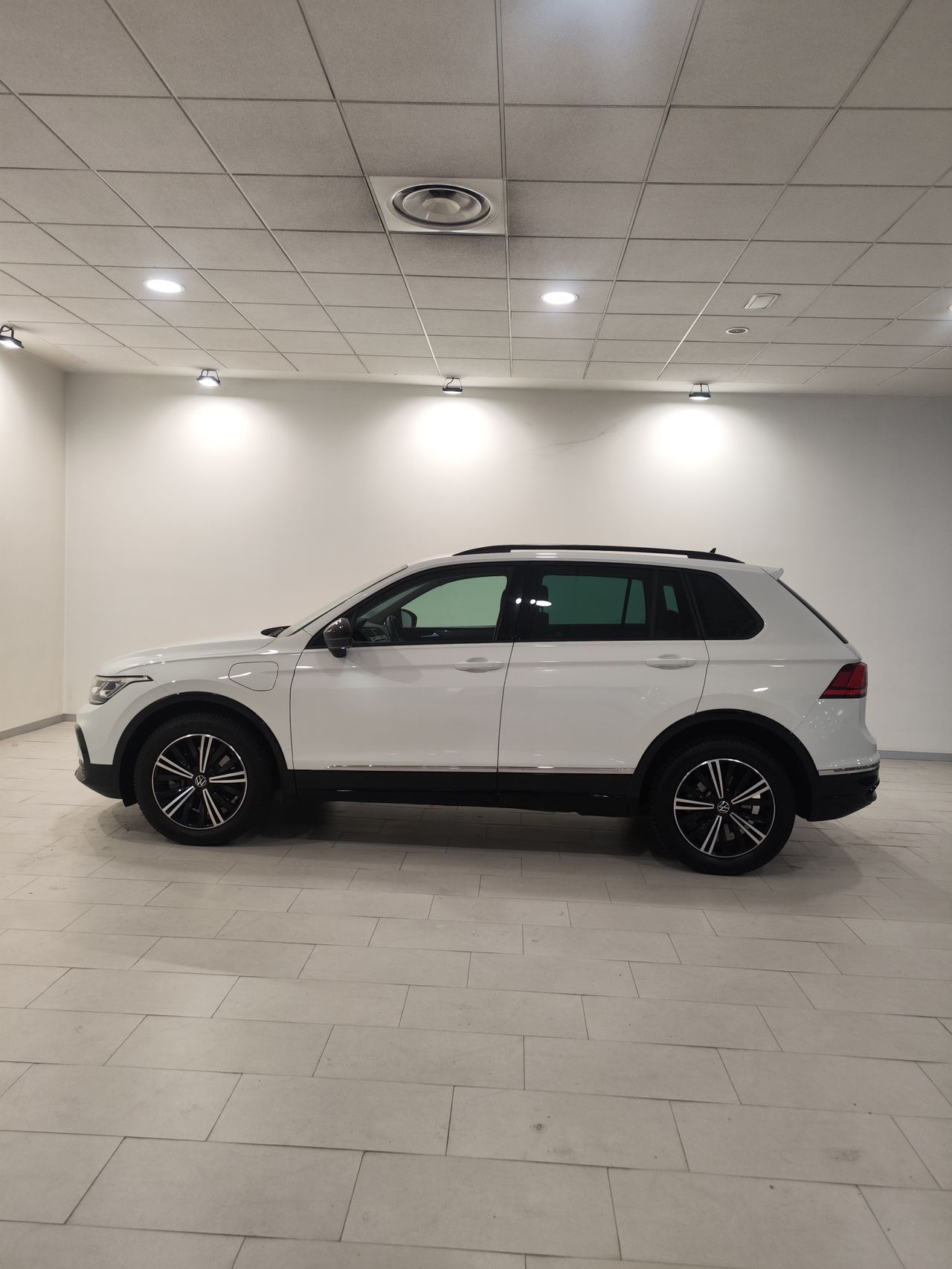 Foto Volkswagen Tiguan 4