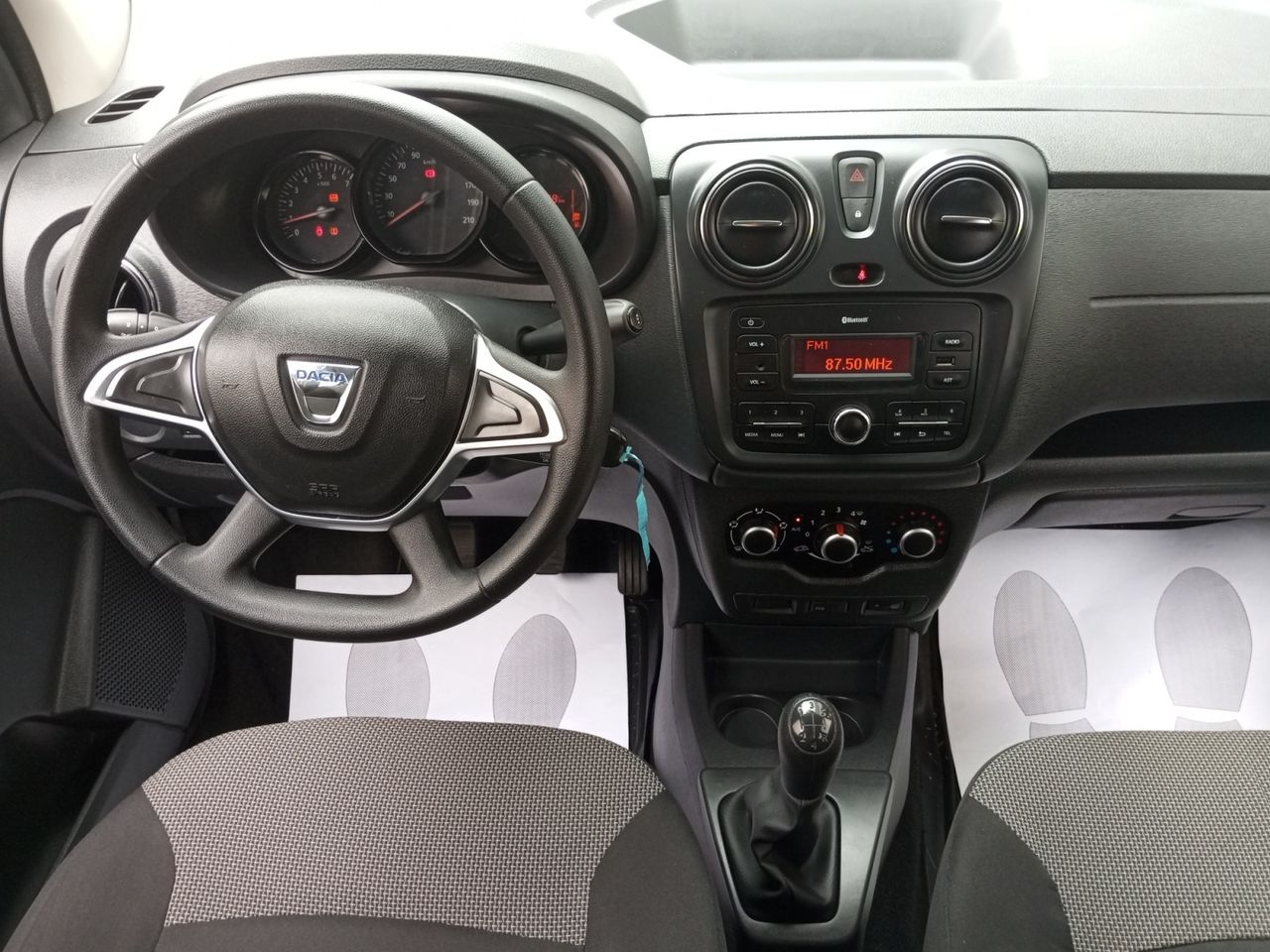 Foto Dacia Lodgy 6