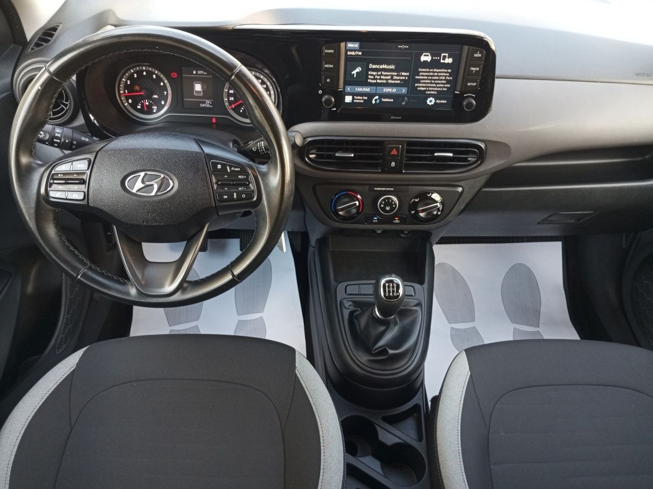 Foto Hyundai i10 6