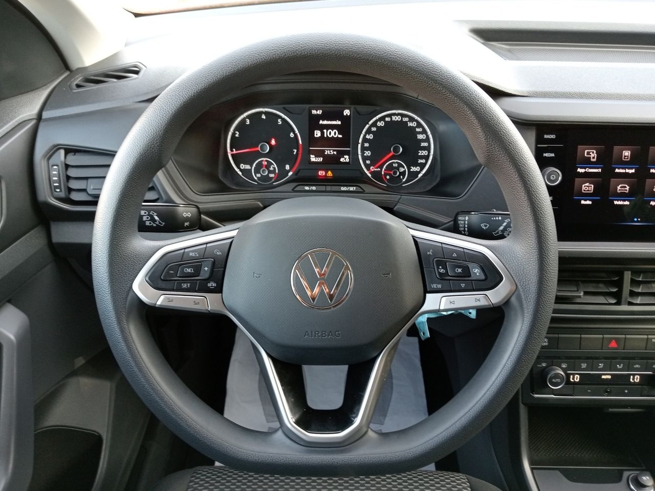 Foto Volkswagen T-Cross 7