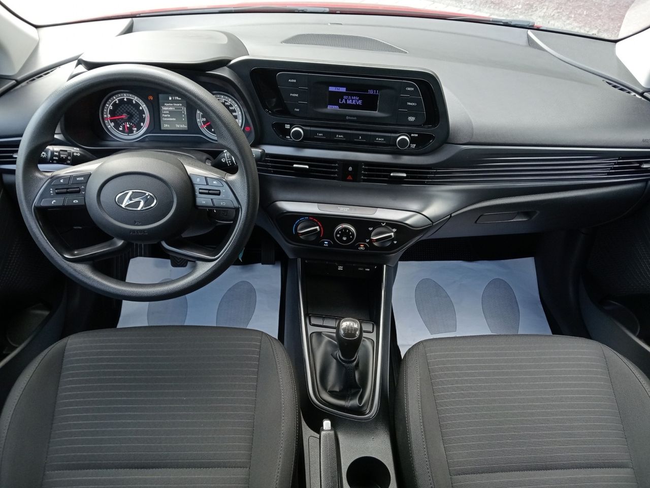 Foto Hyundai i20 6