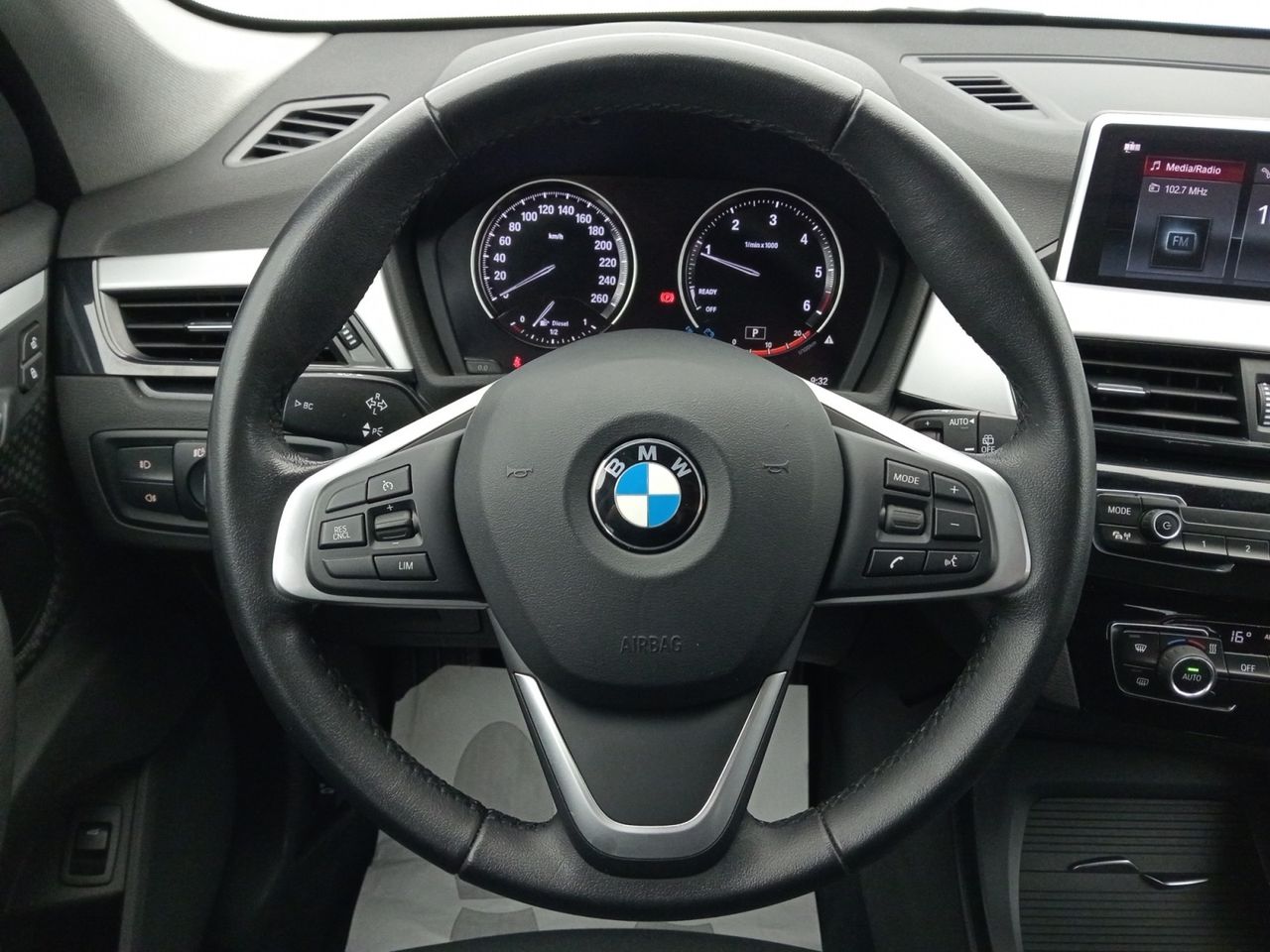 Foto BMW X1 7