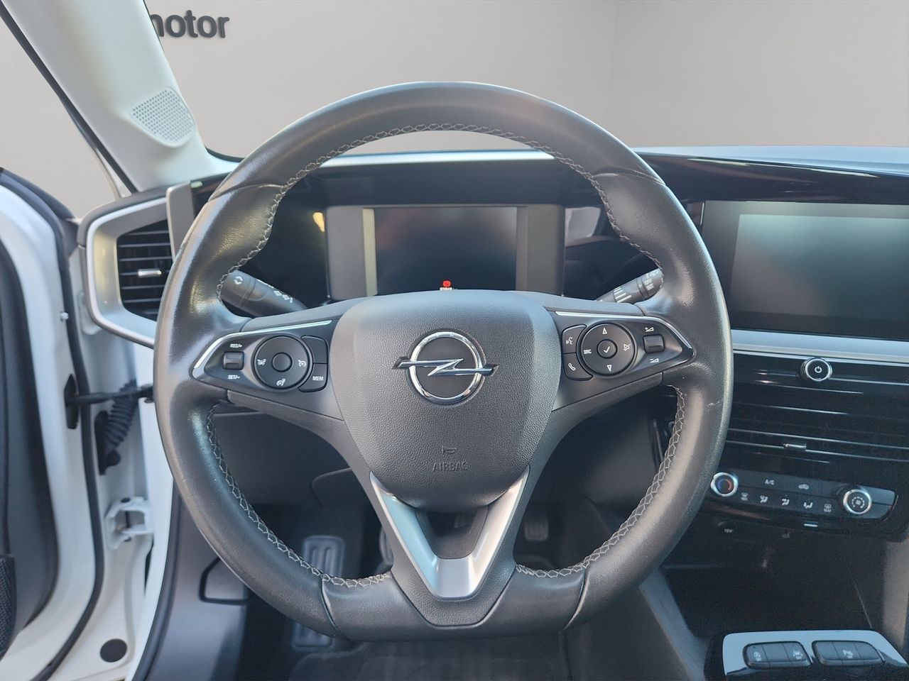 Foto Opel Mokka 18