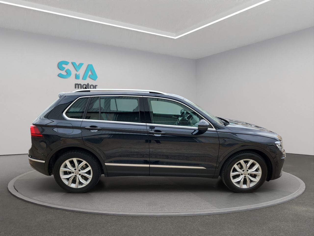 Foto Volkswagen Tiguan 14