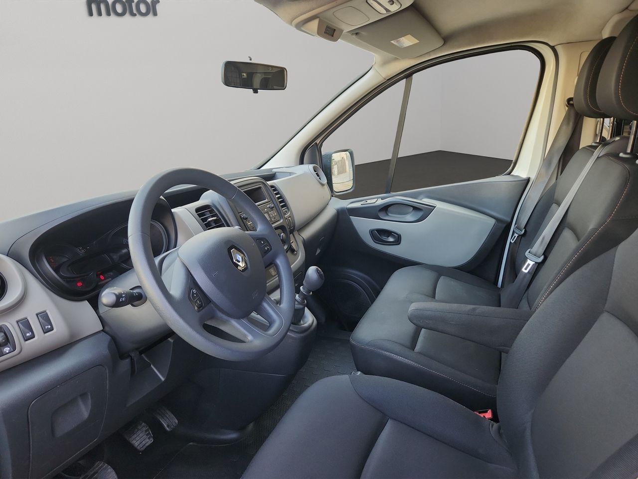 Foto Renault Trafic 8