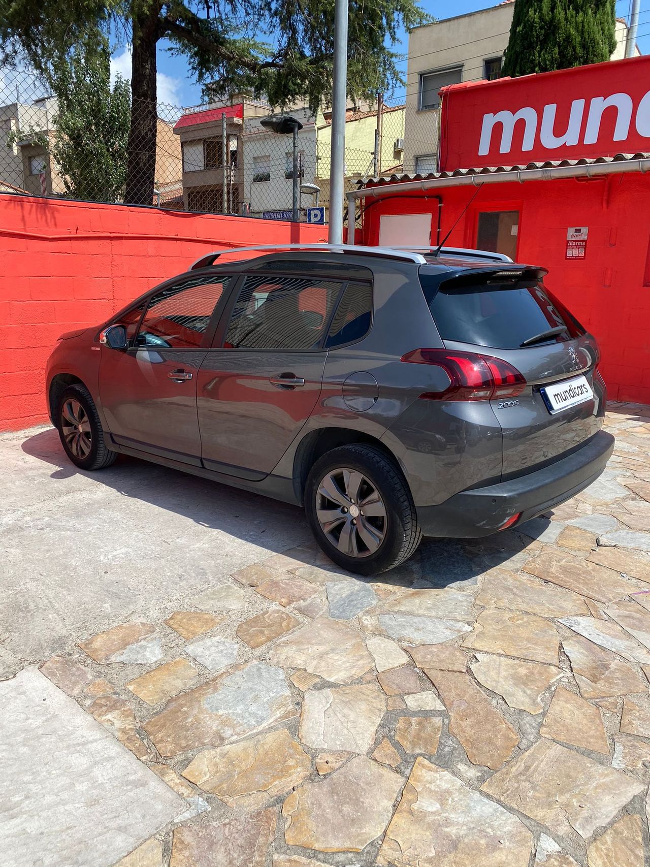 Foto Peugeot 2008 13