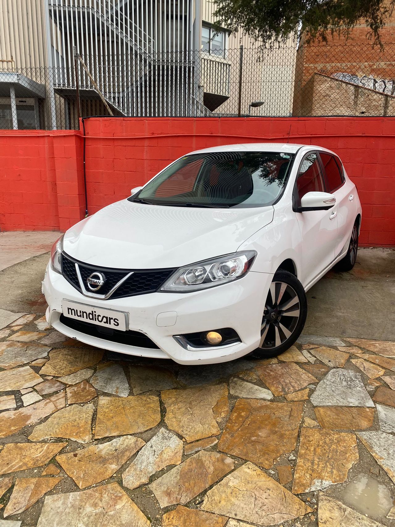 Foto Nissan Pulsar 4