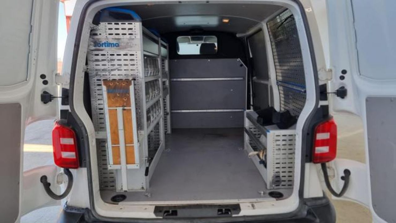 Foto Volkswagen Transporter 8