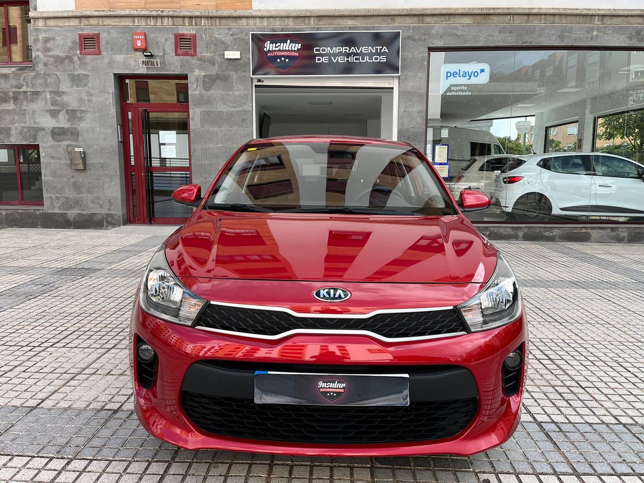 Foto Kia Rio 9