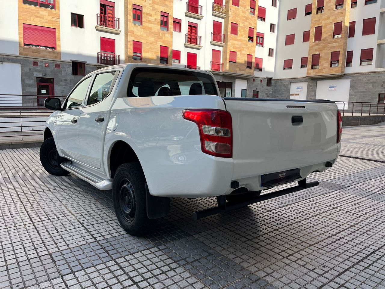 Foto Mitsubishi L200 5