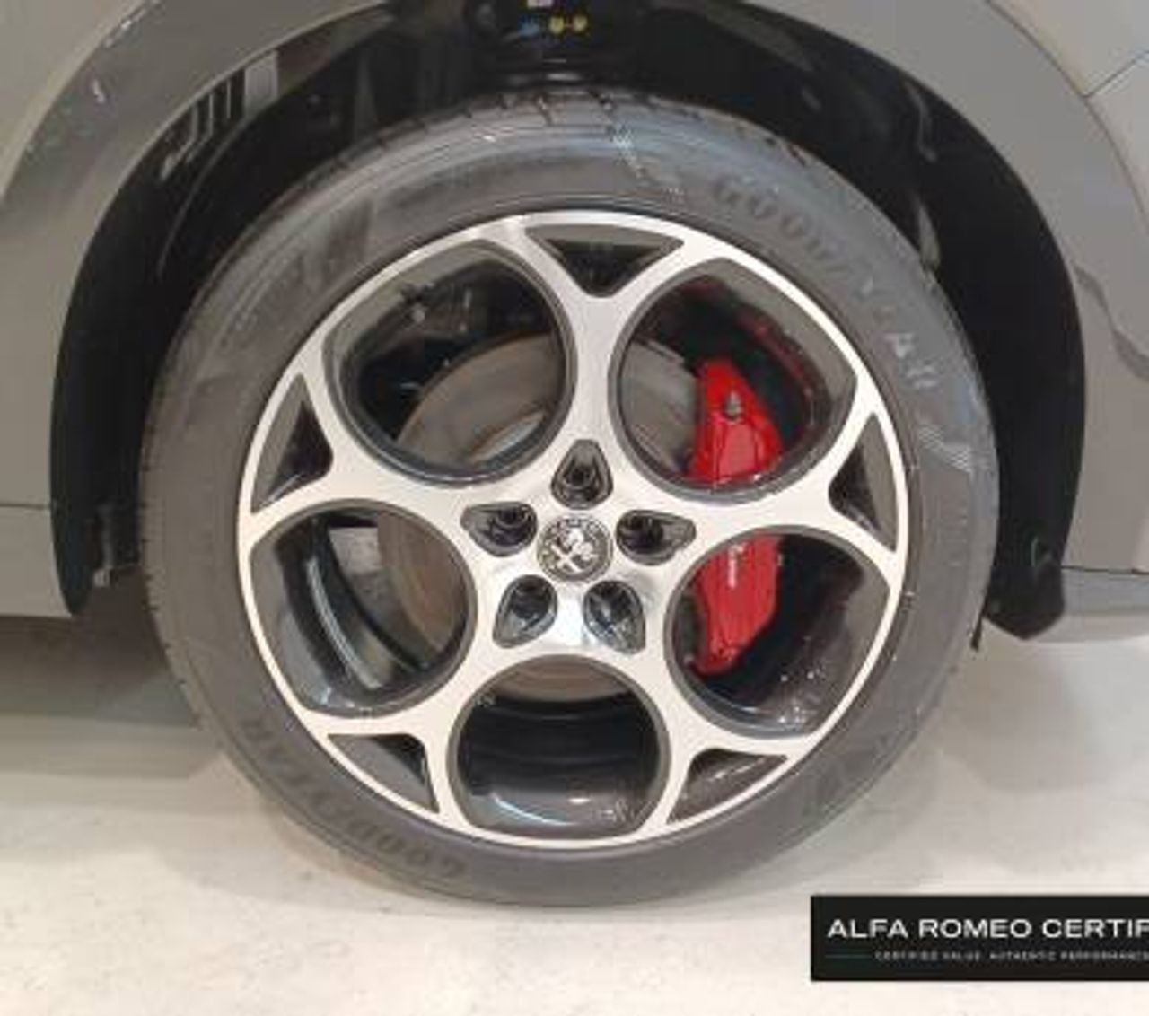 Foto Alfa Romeo Tonale 14