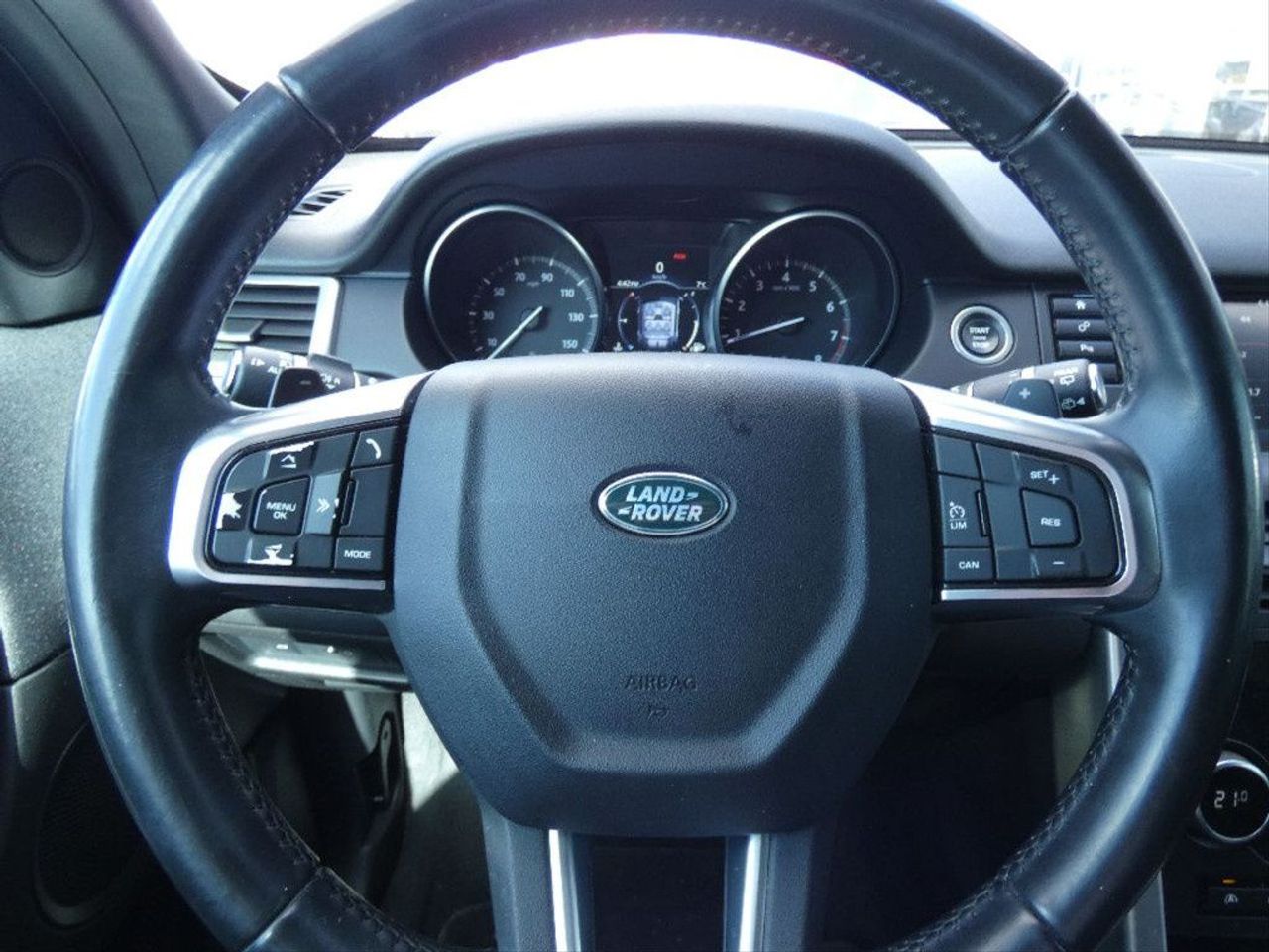 Foto Land-Rover Discovery Sport 29