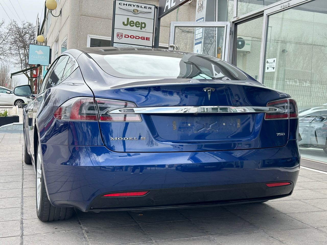Foto Tesla Model  S 5