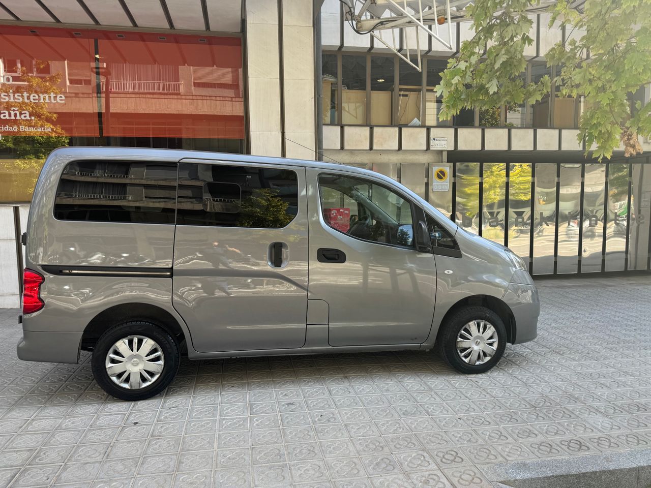 Foto Nissan NV200 5