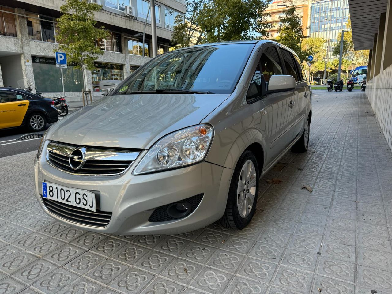 Foto Opel Zafira 1