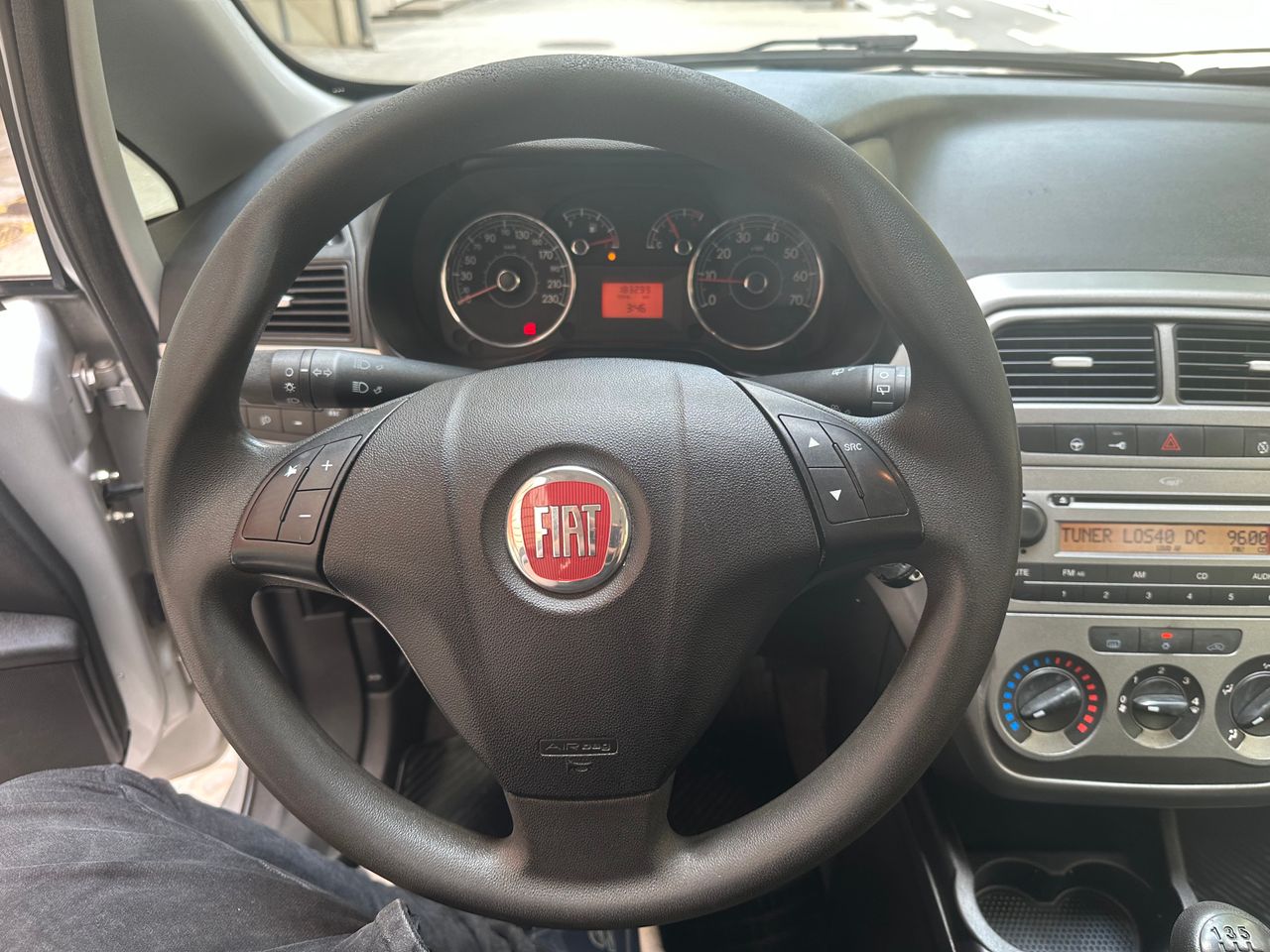 Foto Fiat Punto 19