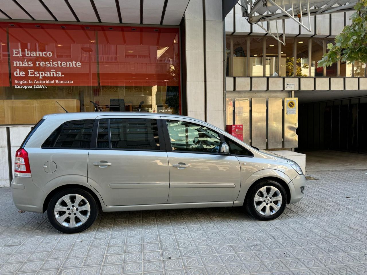 Foto Opel Zafira 4