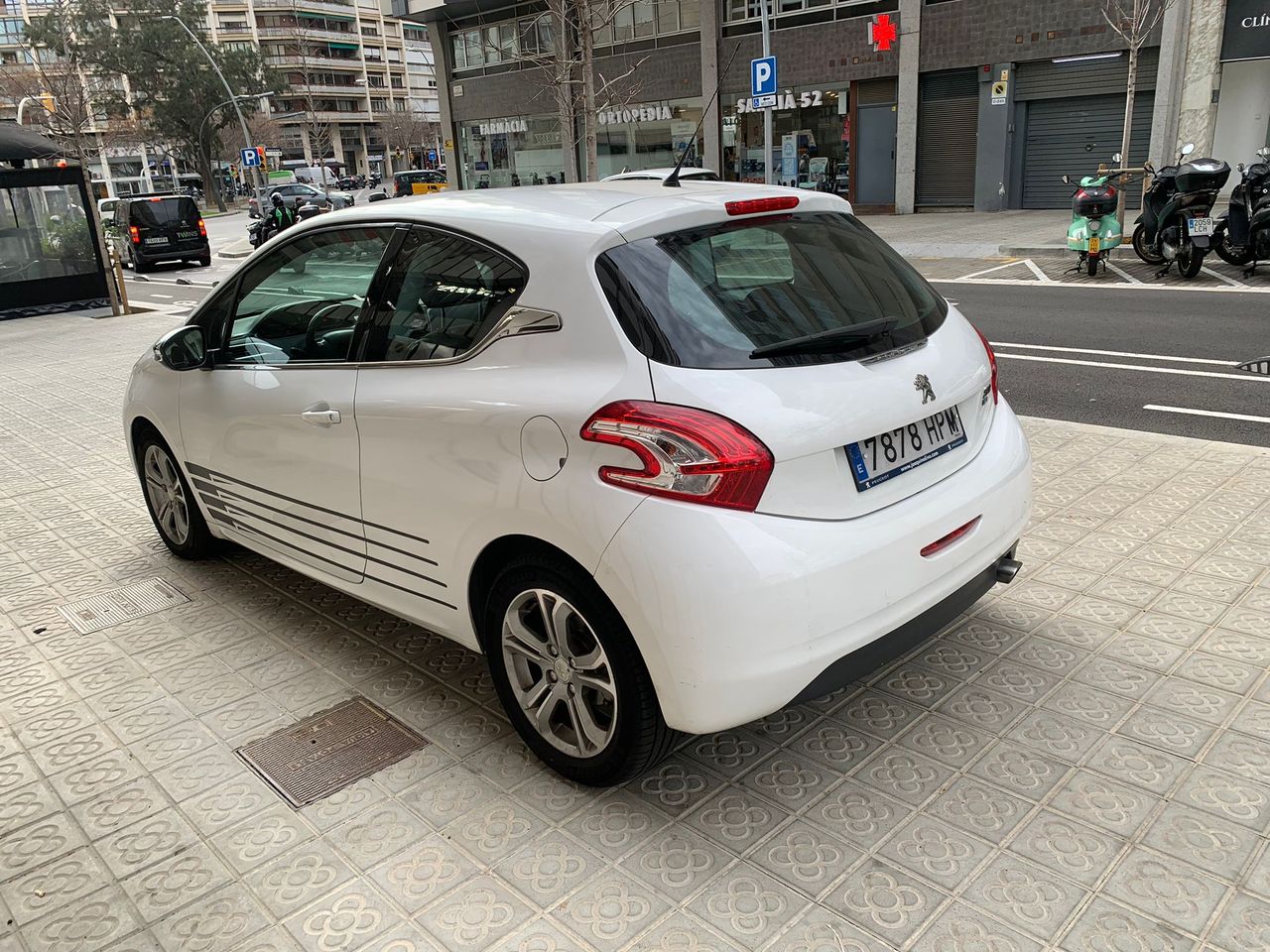 Foto Peugeot 208 5