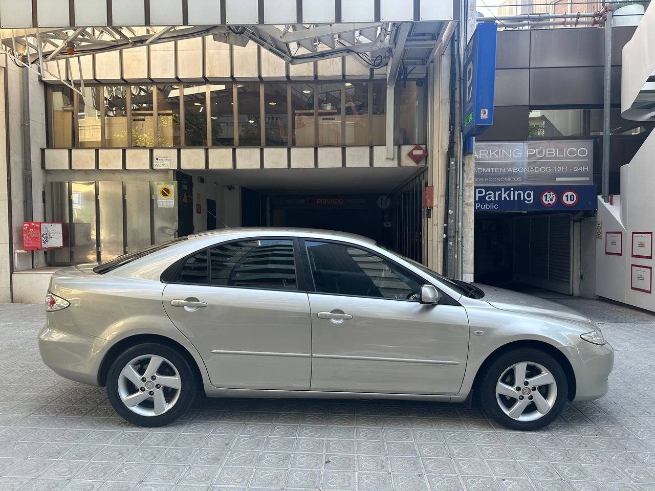 Foto Mazda Mazda6 4