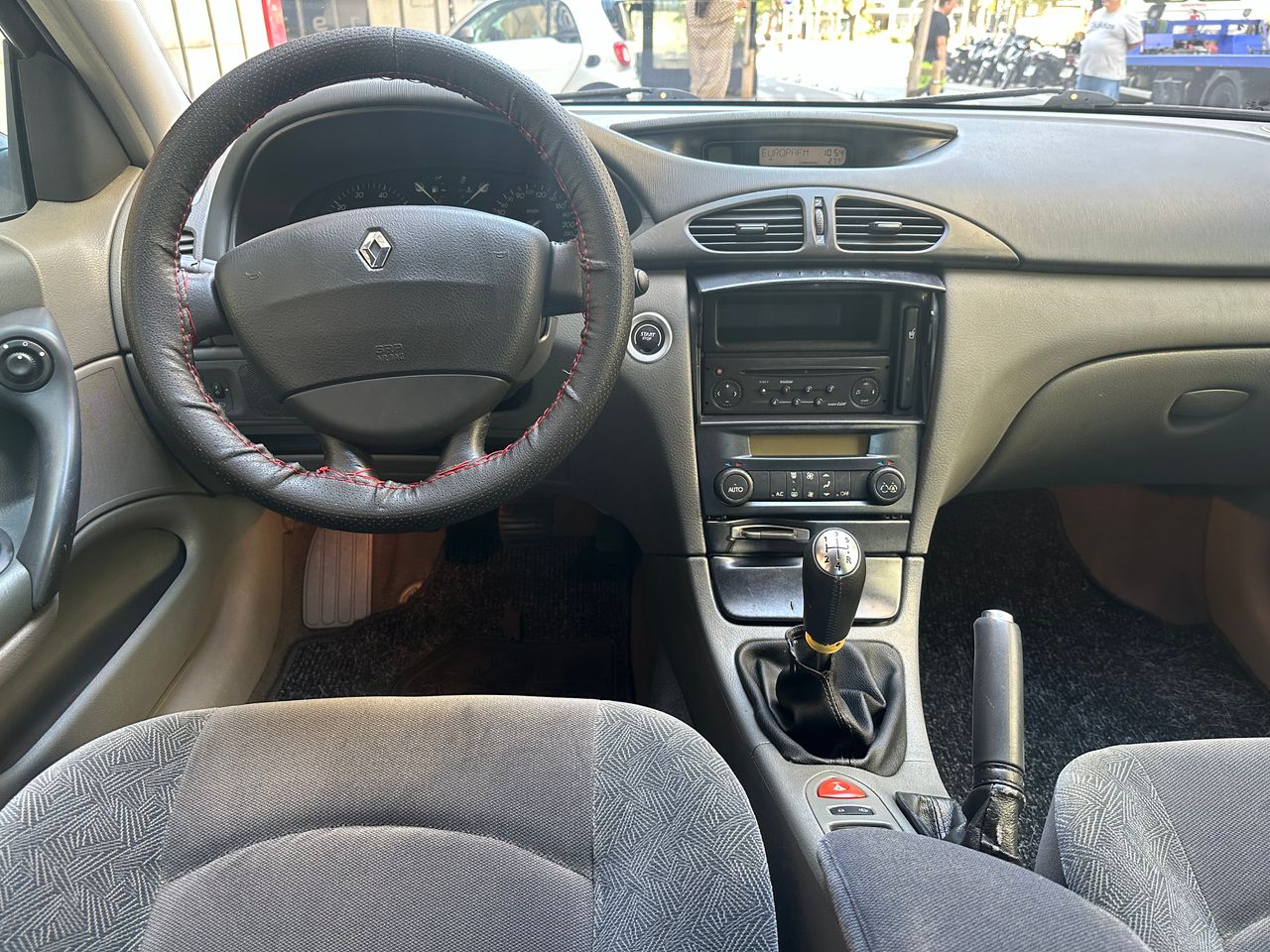 Foto Renault Laguna 11