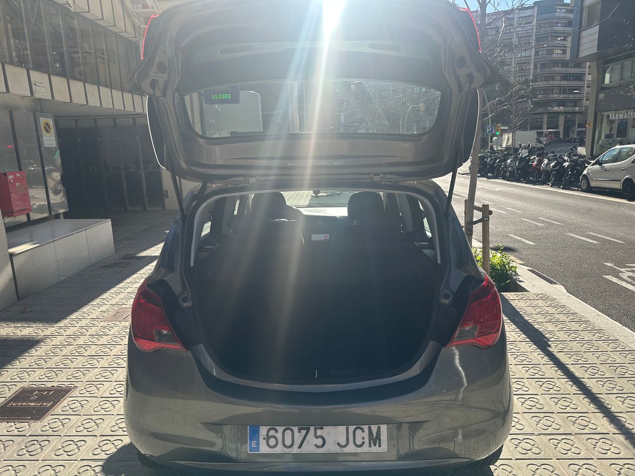 Foto Opel Corsa 14