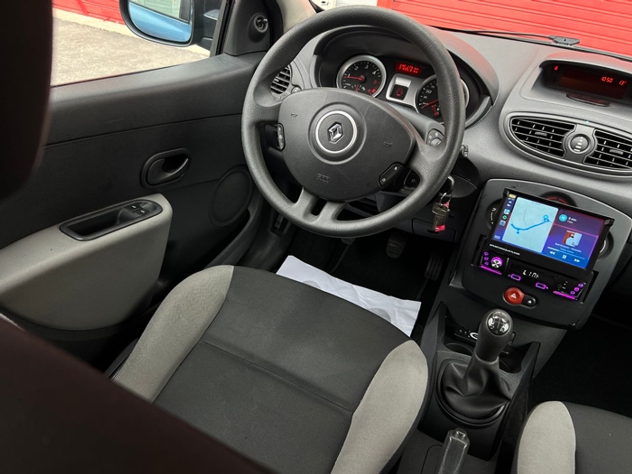 Foto Renault Clio 26