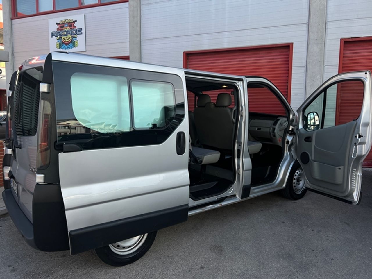 Foto Renault Trafic 16