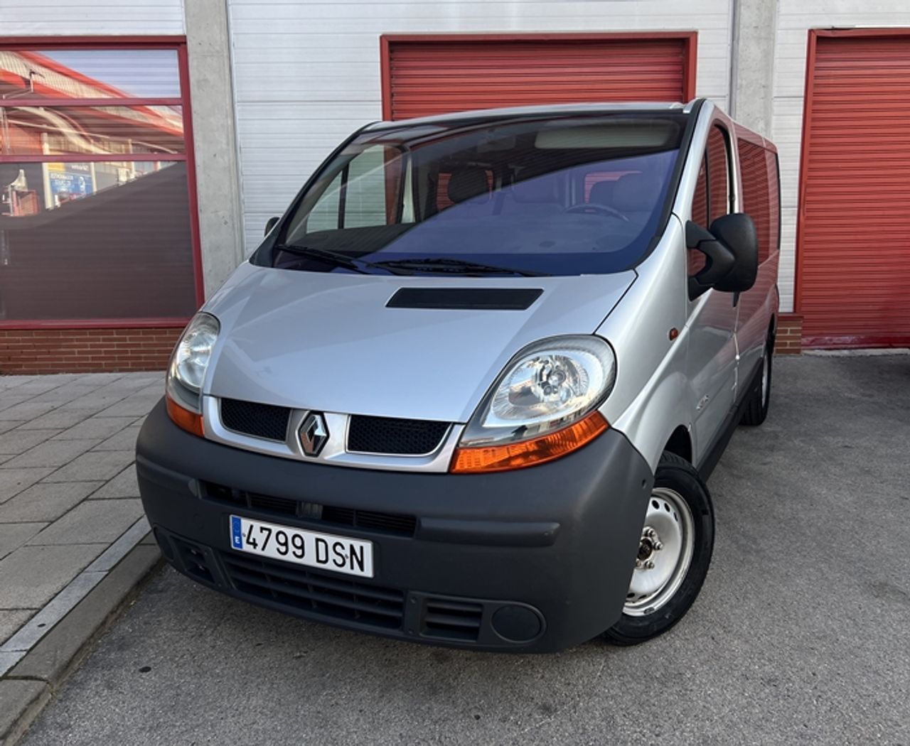 Foto Renault Trafic 17