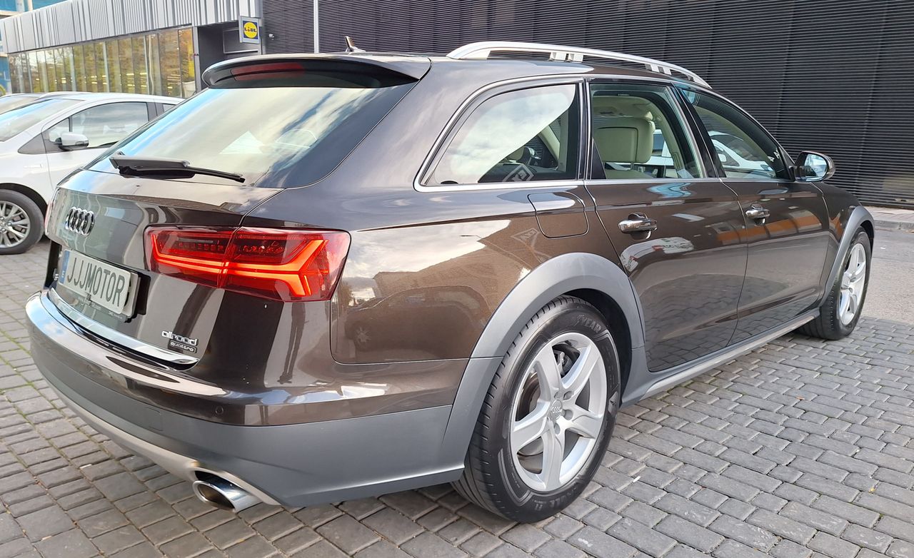 Foto Audi A6 Allroad Quattro 7