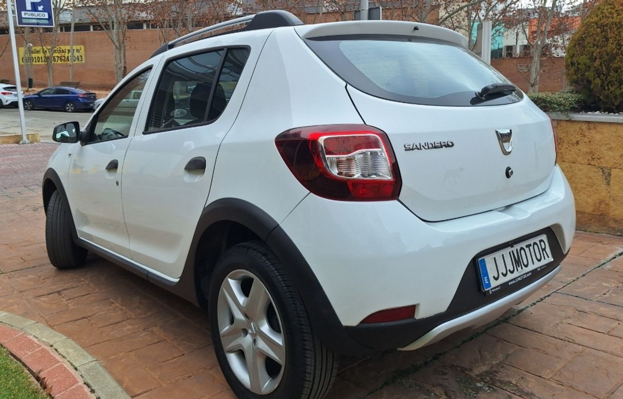 Foto Dacia Sandero 5