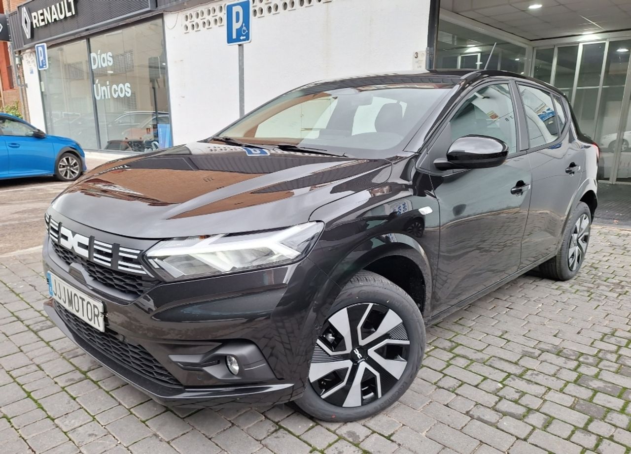 Foto Dacia Sandero 1