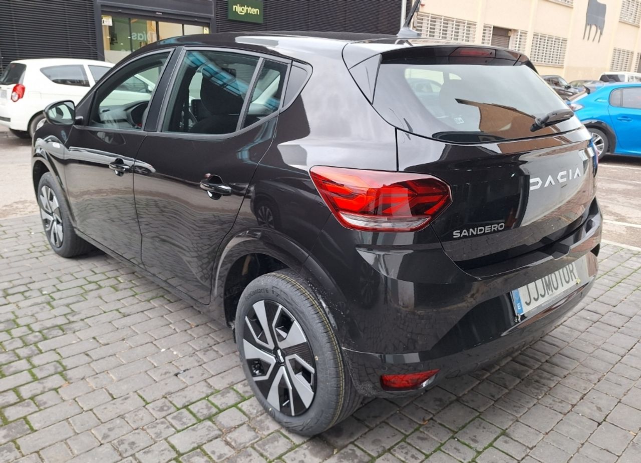 Foto Dacia Sandero 5