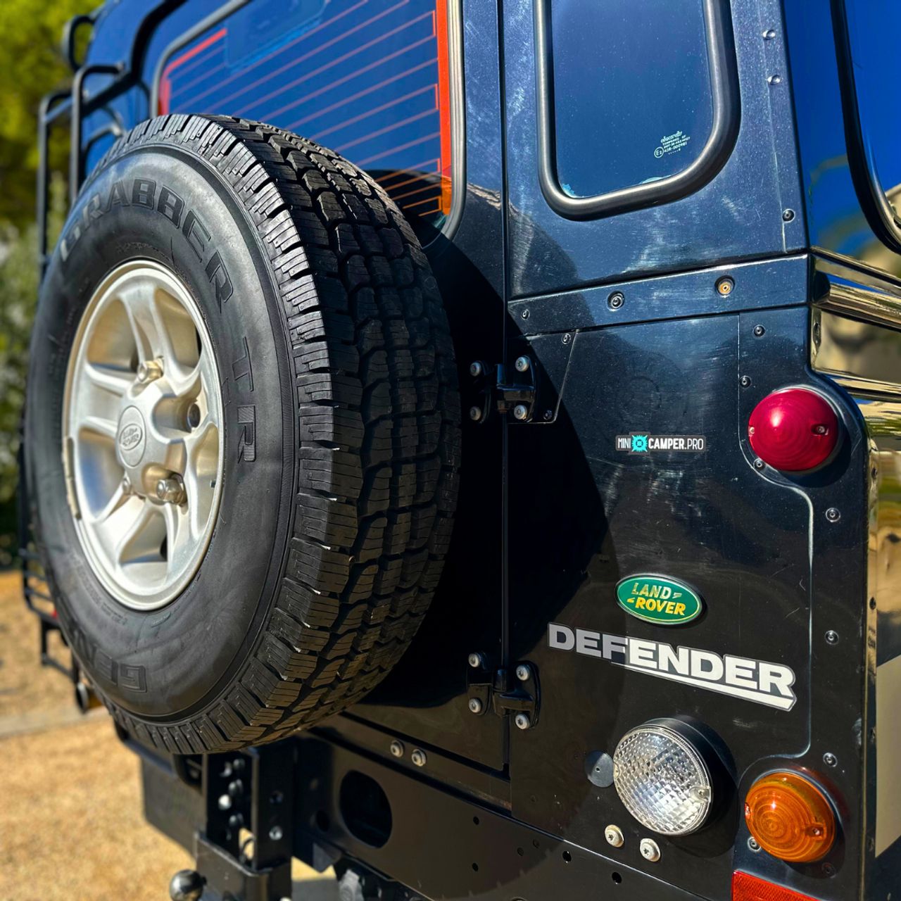 Foto Land-Rover Defender 11