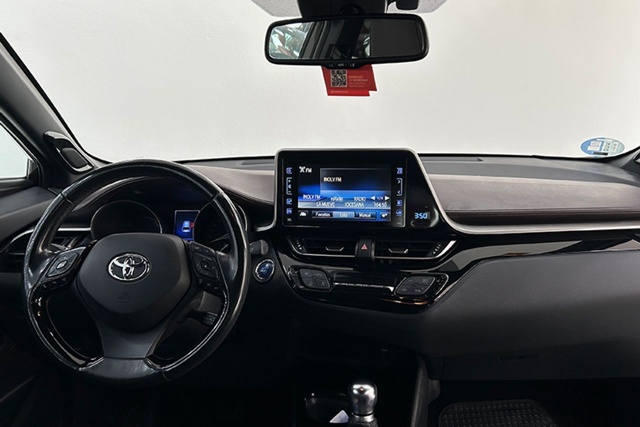 Foto Toyota C-HR 5