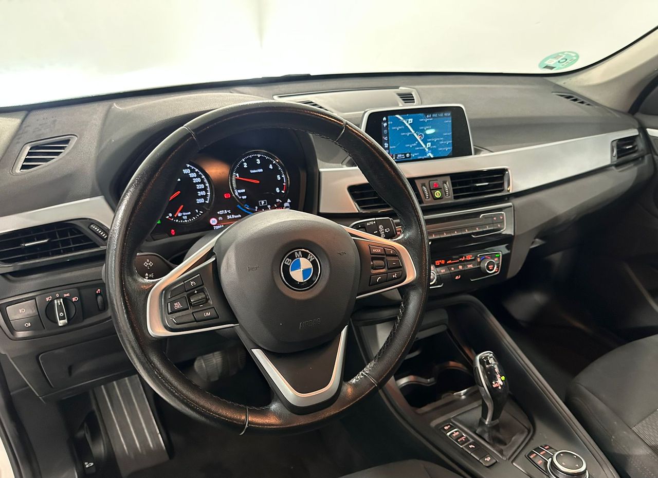 Foto BMW X1 4