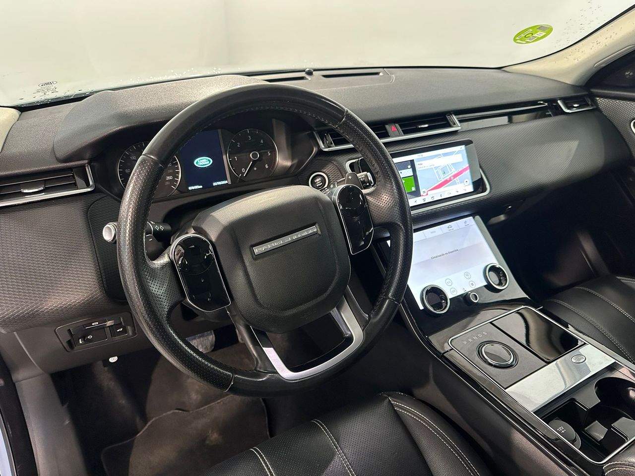 Foto Land-Rover Range Rover Velar 11